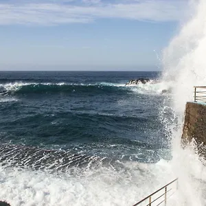 Acogedor Con Vista Al Mar Apartamento